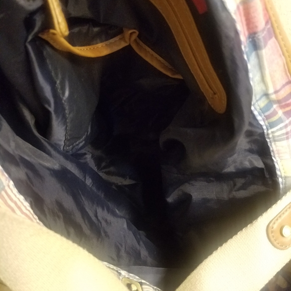 2 Tommy Hilfiger purses - Picture 9 of 9